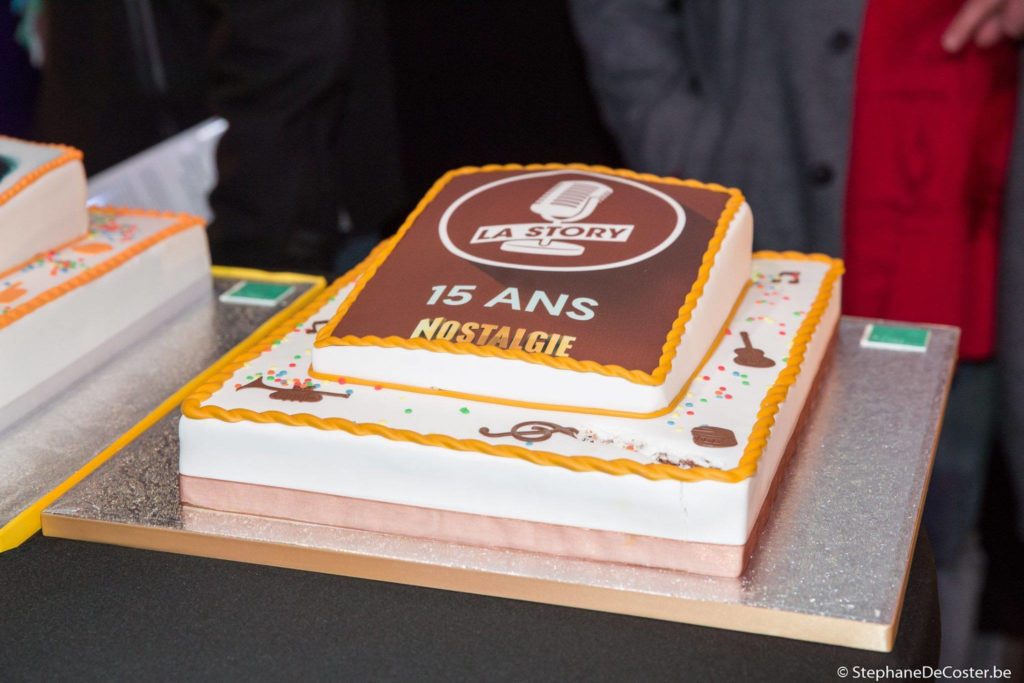 Gâteau chez Nostalgie pour fêter les 15 ans