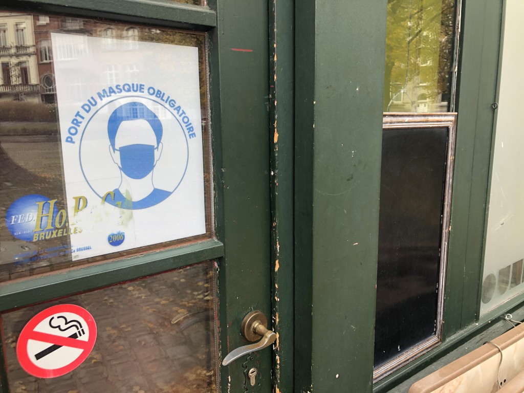 Un monde en suspens (deuxième) 12 : « Closed... pour un mieux »
